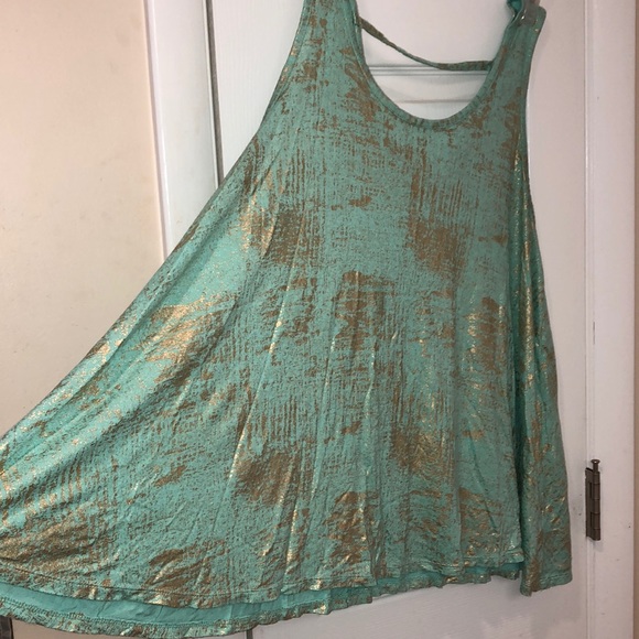 SOLD!! Beautiful Jennifer Lopez Tank Top! Size XL! - Picture 7 of 7